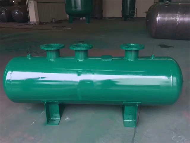 丰满丰满丰满蒸汽分气缸